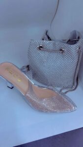 CHAUSSURRE POUR FEMME